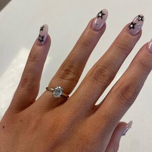 Gorgeous engagement ring!